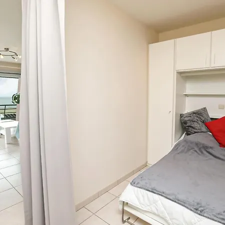 Residentie Zeezicht 아파트